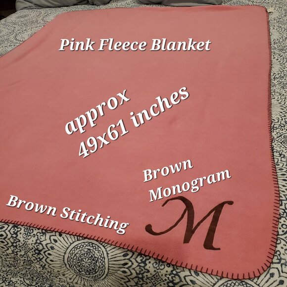 Allure Pink Fleece Monogram M Blanket Throw - Picture 5 of 6